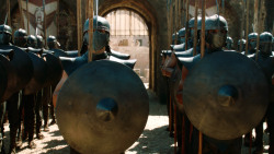 extant_GameOfThrones_3x01-ValarDohaeris_4966