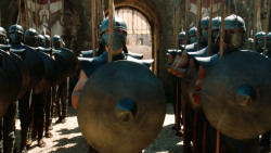 extant_GameOfThrones_3x01-ValarDohaeris_4968