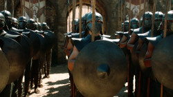 extant_GameOfThrones_3x01-ValarDohaeris_4971