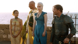 extant_GameOfThrones_3x01-ValarDohaeris_4983