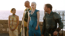 extant_GameOfThrones_3x01-ValarDohaeris_4984