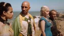 extant_GameOfThrones_3x01-ValarDohaeris_4994