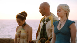 extant_GameOfThrones_3x01-ValarDohaeris_5002