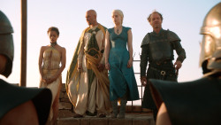 extant_GameOfThrones_3x01-ValarDohaeris_5012