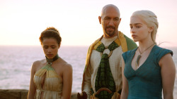 extant_GameOfThrones_3x01-ValarDohaeris_5033