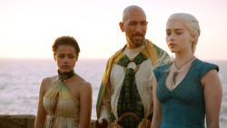 extant_GameOfThrones_3x01-ValarDohaeris_5040