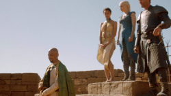 extant_GameOfThrones_3x01-ValarDohaeris_5048