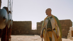 extant_GameOfThrones_3x01-ValarDohaeris_5054