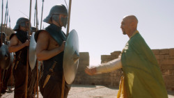 extant_GameOfThrones_3x01-ValarDohaeris_5062
