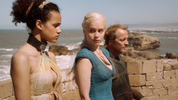 extant_GameOfThrones_3x01-ValarDohaeris_5101