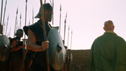 extant_GameOfThrones_3x01-ValarDohaeris_5117