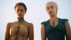 extant_GameOfThrones_3x01-ValarDohaeris_5174