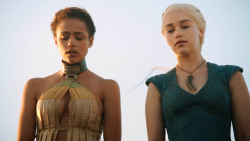 extant_GameOfThrones_3x01-ValarDohaeris_5177