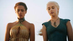 extant_GameOfThrones_3x01-ValarDohaeris_5181