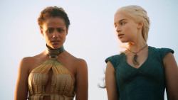 extant_GameOfThrones_3x01-ValarDohaeris_5185