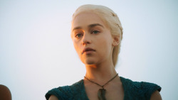 extant_GameOfThrones_3x01-ValarDohaeris_5212