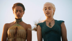 extant_GameOfThrones_3x01-ValarDohaeris_5225