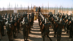 extant_GameOfThrones_3x01-ValarDohaeris_5256