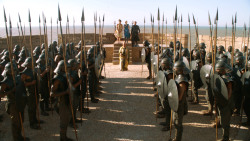 extant_GameOfThrones_3x01-ValarDohaeris_5259