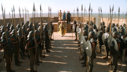 extant_GameOfThrones_3x01-ValarDohaeris_5260