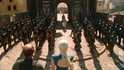 extant_GameOfThrones_3x01-ValarDohaeris_5273