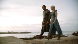 extant_GameOfThrones_3x01-ValarDohaeris_5292
