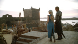 extant_GameOfThrones_3x01-ValarDohaeris_5304