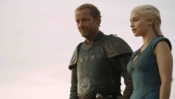 extant_GameOfThrones_3x01-ValarDohaeris_5321