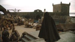 extant_GameOfThrones_3x01-ValarDohaeris_5336