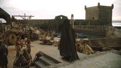 extant_GameOfThrones_3x01-ValarDohaeris_5338