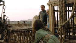 extant_GameOfThrones_3x01-ValarDohaeris_5346