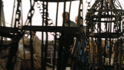 extant_GameOfThrones_3x01-ValarDohaeris_5352