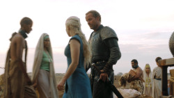 extant_GameOfThrones_3x01-ValarDohaeris_5369