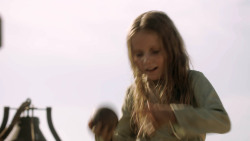 extant_GameOfThrones_3x01-ValarDohaeris_5376