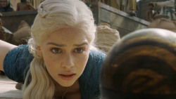 extant_GameOfThrones_3x01-ValarDohaeris_5402