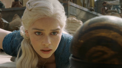 extant_GameOfThrones_3x01-ValarDohaeris_5404