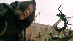extant_GameOfThrones_3x01-ValarDohaeris_5441