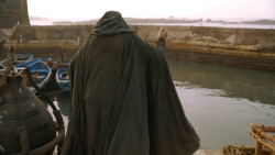 extant_GameOfThrones_3x01-ValarDohaeris_5453