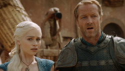 extant_GameOfThrones_3x01-ValarDohaeris_5511