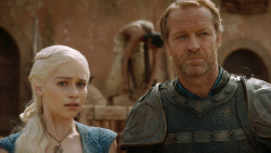 extant_GameOfThrones_3x01-ValarDohaeris_5513