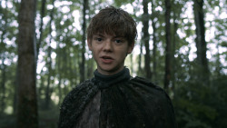 extant_GameOfThrones_3x02-DarkWingsDarkWords_0147