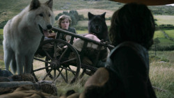 extant_GameOfThrones_3x02-DarkWingsDarkWords_0162