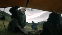extant_GameOfThrones_3x02-DarkWingsDarkWords_0169