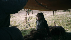 extant_GameOfThrones_3x02-DarkWingsDarkWords_0172