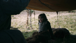 extant_GameOfThrones_3x02-DarkWingsDarkWords_0173
