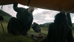 extant_GameOfThrones_3x02-DarkWingsDarkWords_0177
