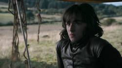 extant_GameOfThrones_3x02-DarkWingsDarkWords_0213