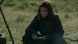 extant_GameOfThrones_3x02-DarkWingsDarkWords_0235