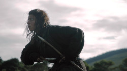 extant_GameOfThrones_3x02-DarkWingsDarkWords_0238