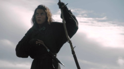 extant_GameOfThrones_3x02-DarkWingsDarkWords_0246